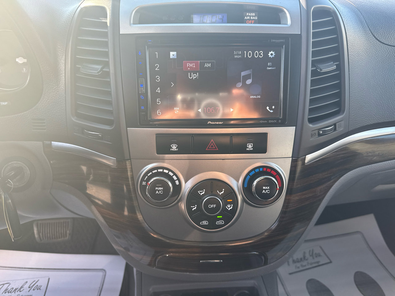 Used 2011 Hyundai Santa Fe SE image 19