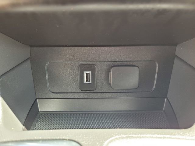 Certified 2017 Ford Escape SE w/ Equipment Group 201A AWD/4WD image 24