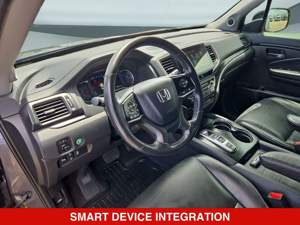Used 2020 Honda Pilot Touring image 2
