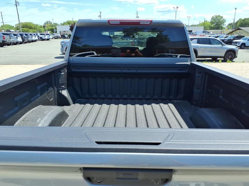 New 2026 Chevrolet Silverado 2500 Custom w/ Custom Value Package AWD/4WD image 14