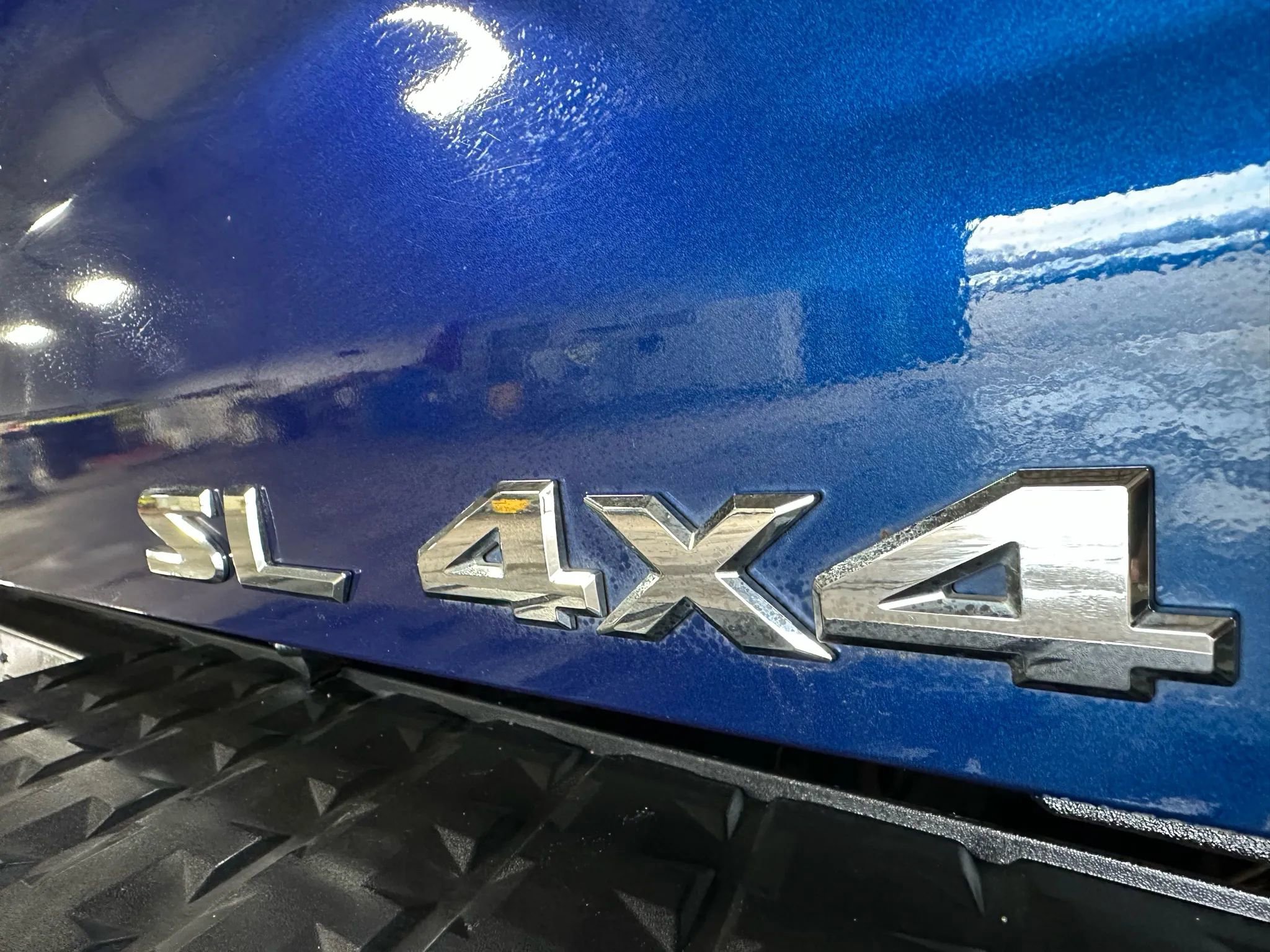 Used 2017 Nissan Titan SL image 36