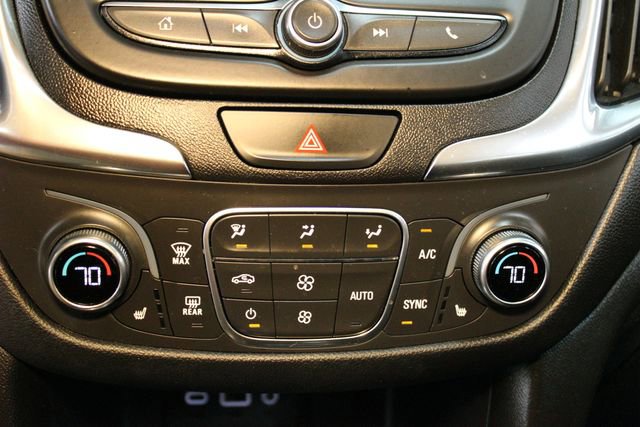 Used 2020 Chevrolet Equinox LT w/ Driver Convenience Package image 27