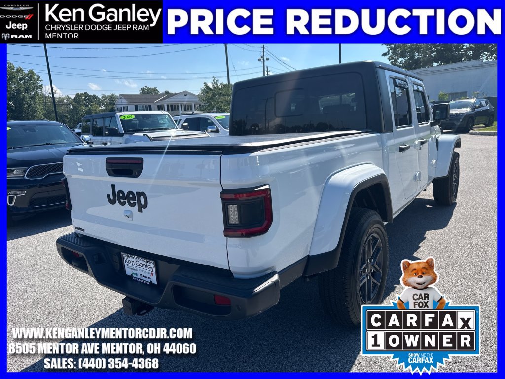 Certified 2024 Jeep Gladiator Sport AWD/4WD image 10