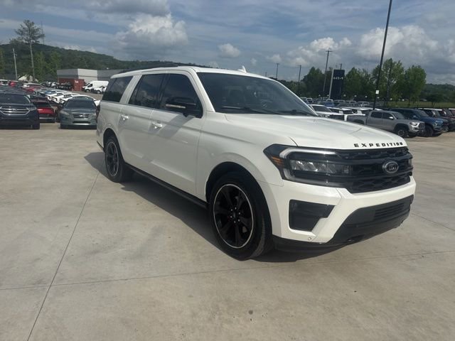 Used 2023 Ford Expedition Max Limited AWD/4WD image 5