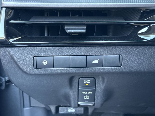 New 2025 Nissan Murano SV image 8