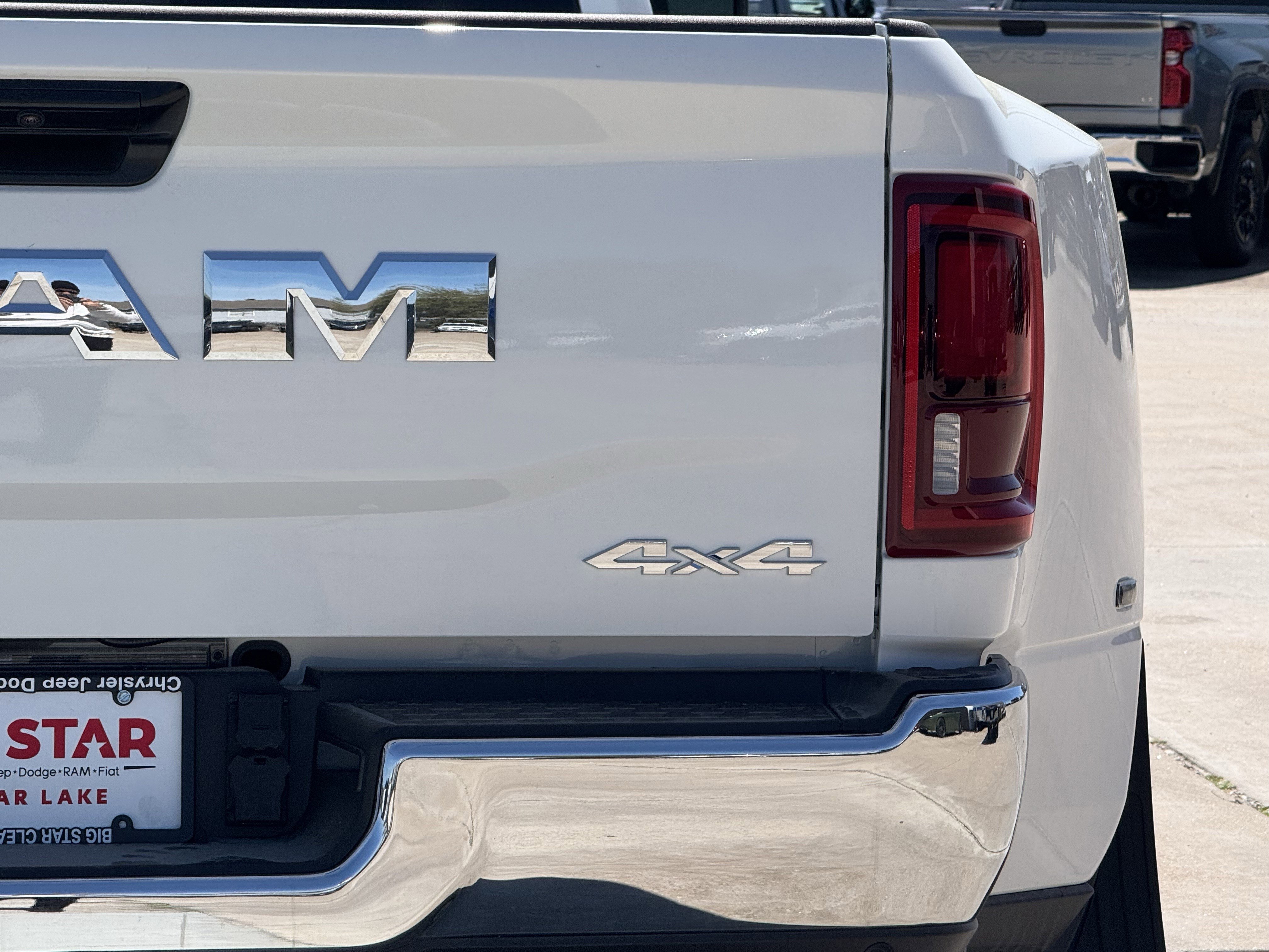 New 2026 RAM 3500 Tradesman AWD/4WD image 10