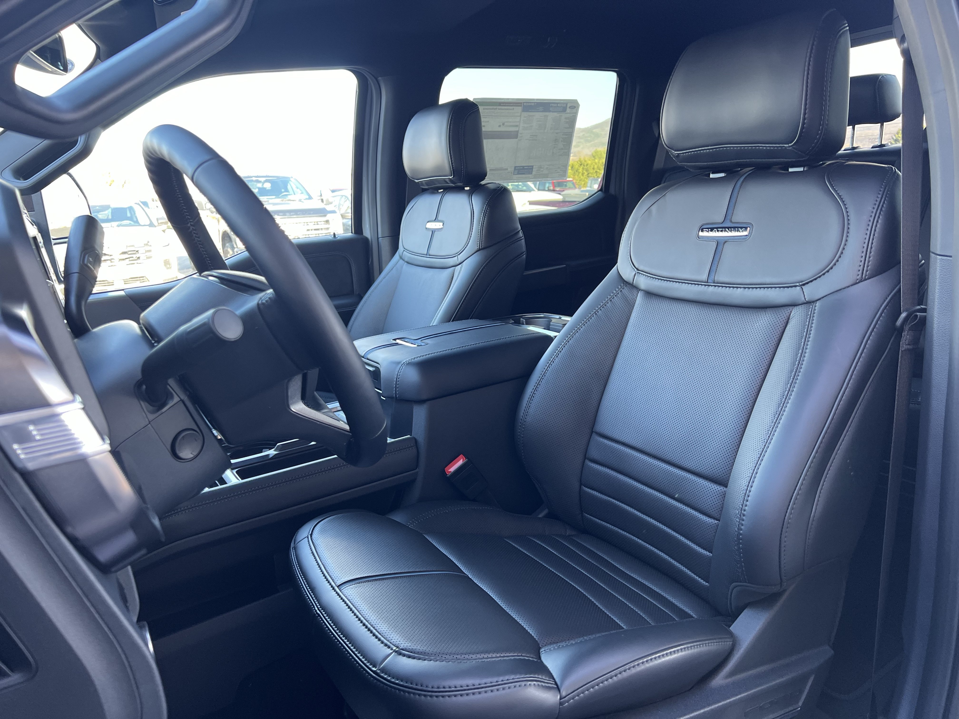 New 2026 Ford F350 Platinum w/ FX4 Off-Road Package AWD/4WD image 15