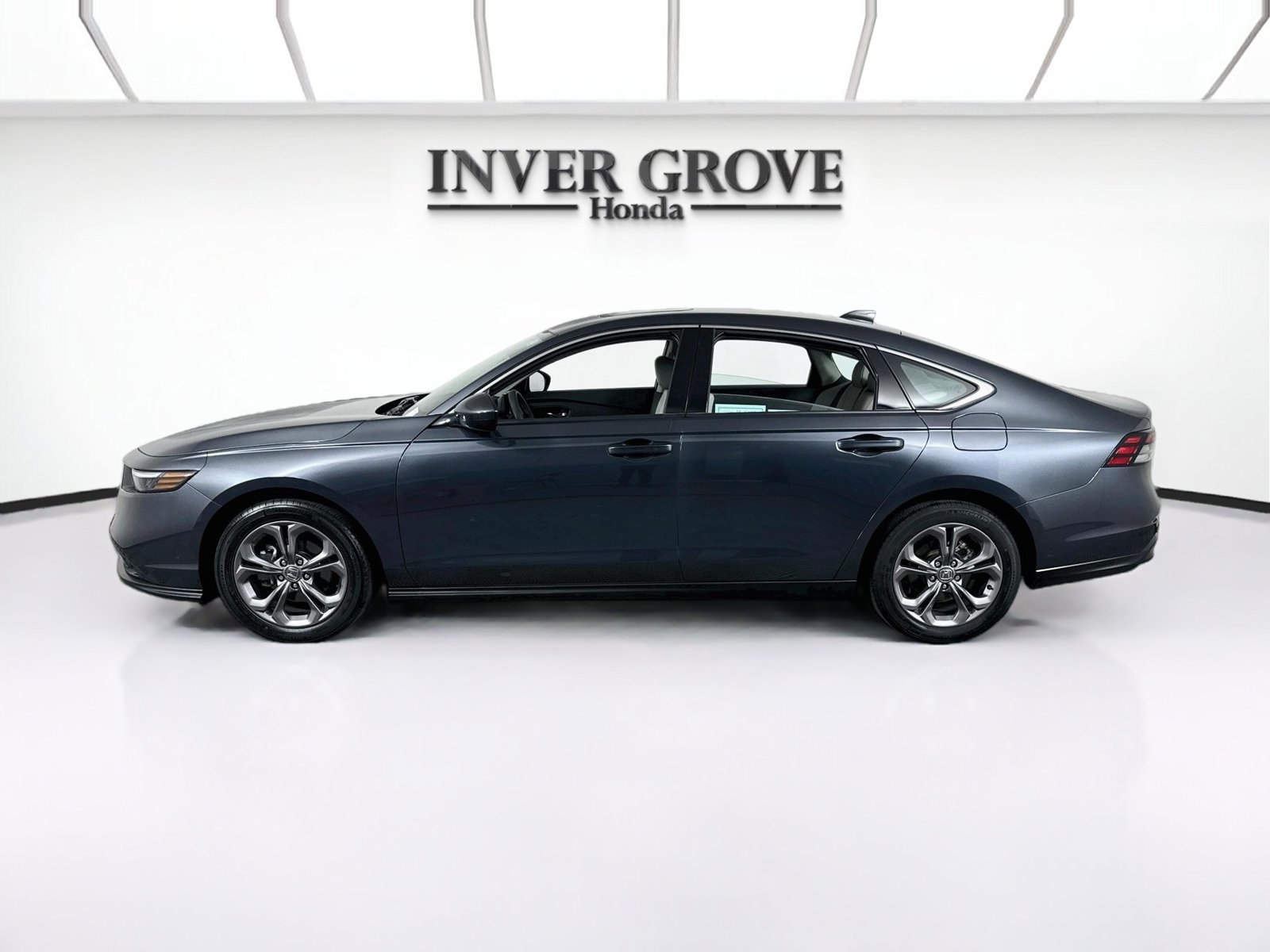 Certified 2024 Honda Accord EX image 8
