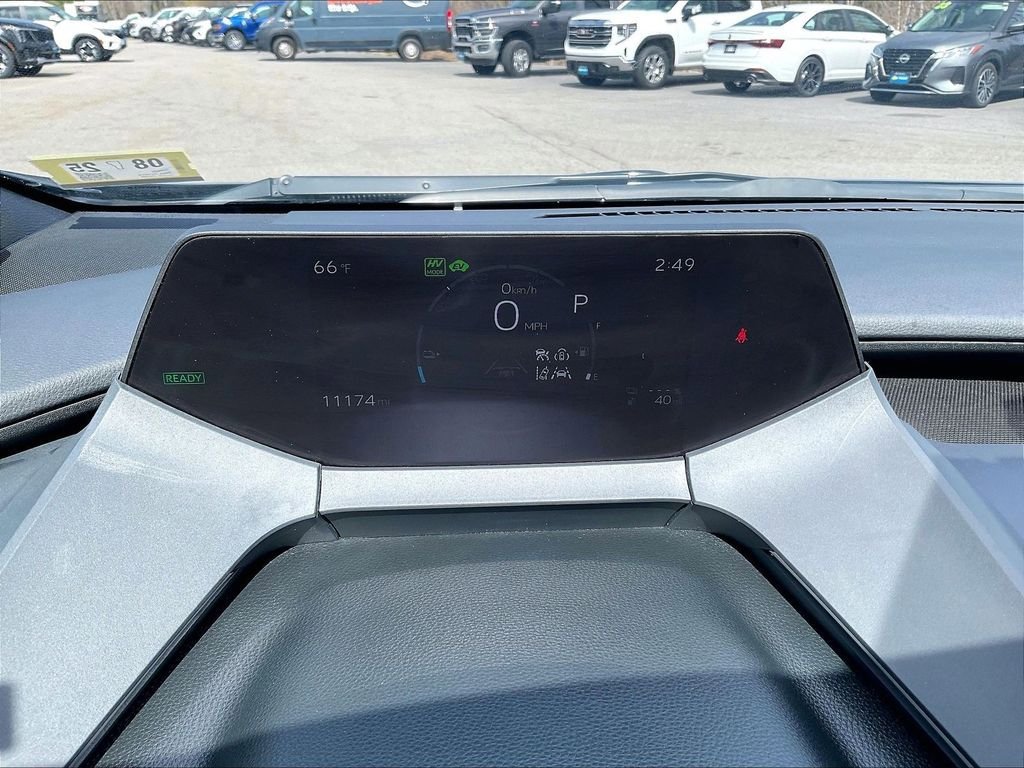 Used 2024 Toyota Prius Prime Premium w/ Advanced Technology Package FWD image 24
