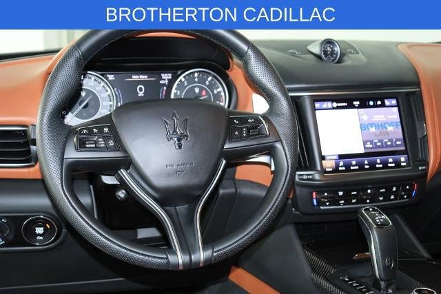Used 2023 Maserati Levante F Tributo AWD/4WD image 18