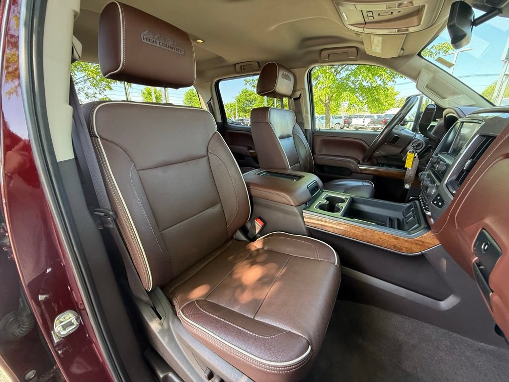Used 2017 Chevrolet Silverado 3500 High Country w/ Duramax Plus Package AWD/4WD image 26