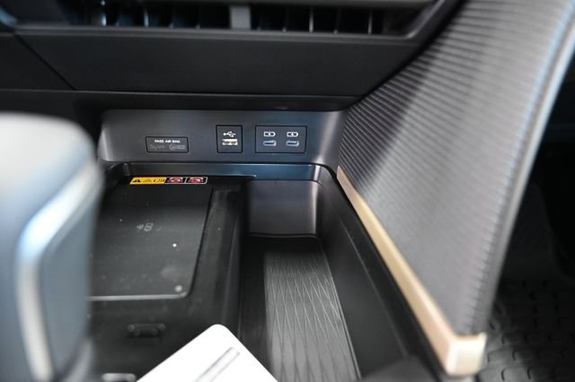 New 2026 Toyota Camry SE FWD image 18