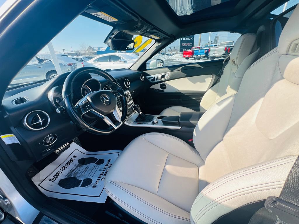 Used 2014 Mercedes-Benz SLK 250 image 13