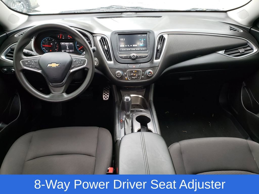 Used 2016 Chevrolet Malibu LT image 11