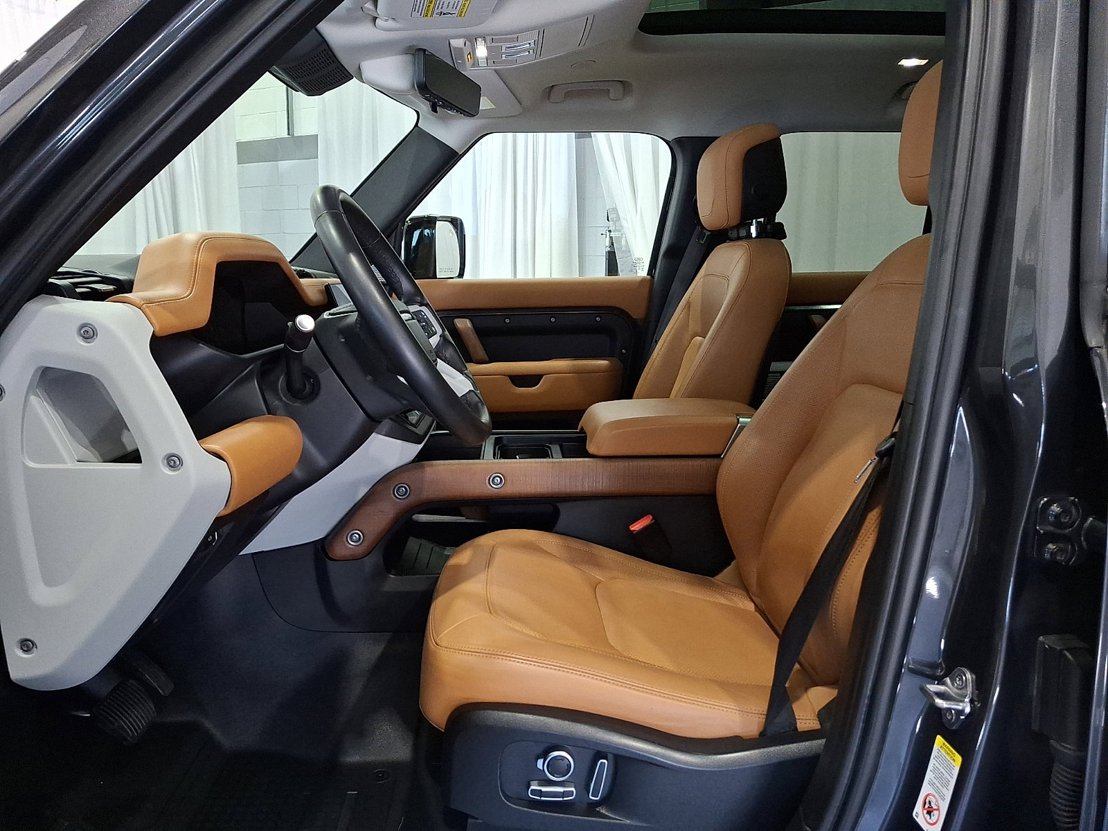 Certified 2023 Land Rover Defender 130 First Edition image 12