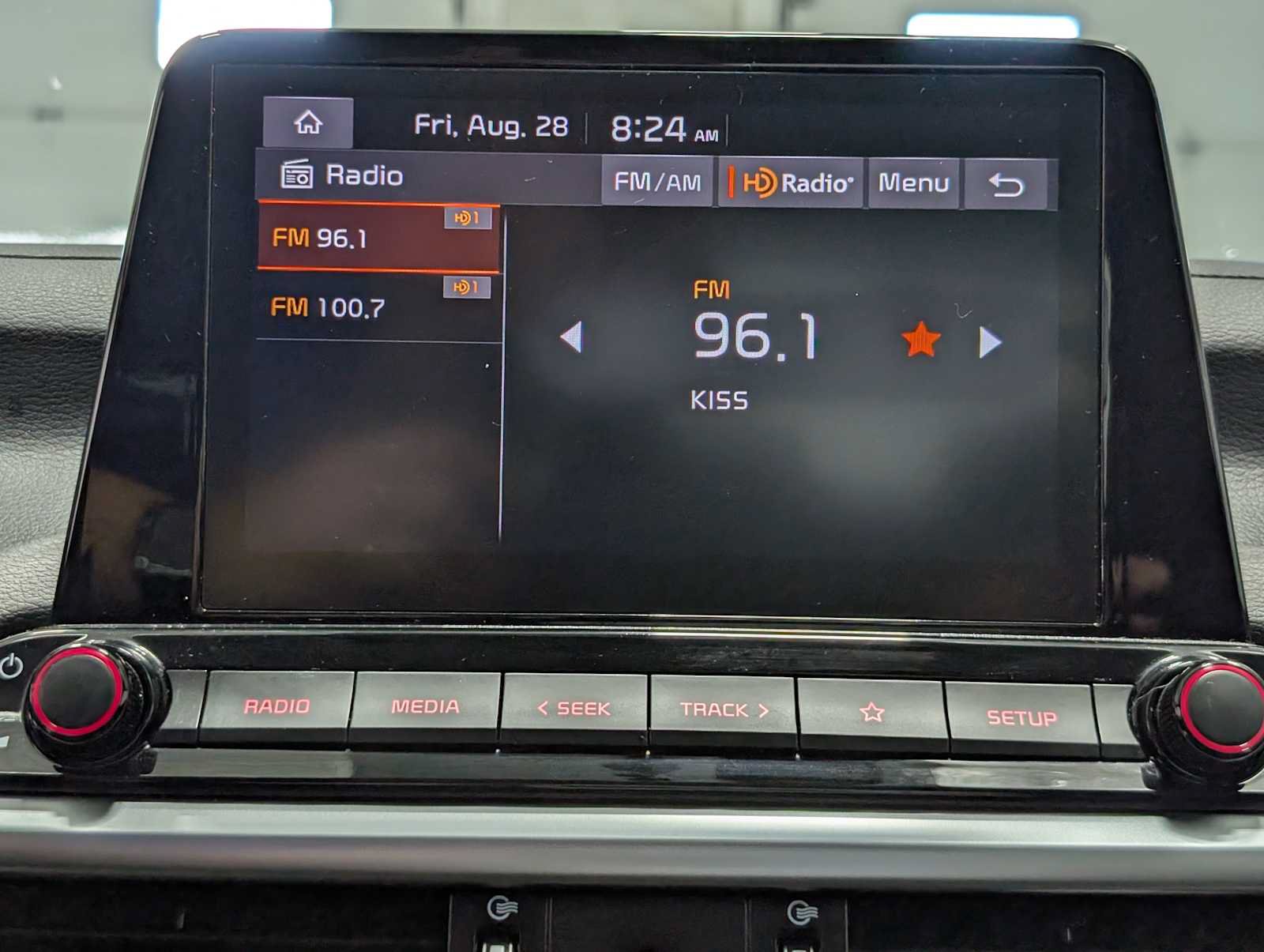 Used 2024 Kia Forte LXS w/ LXS Technology Package FWD image 23