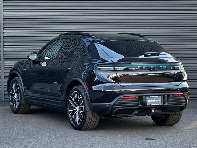 New 2026 Porsche Macan 4 Electric AWD/4WD image 3