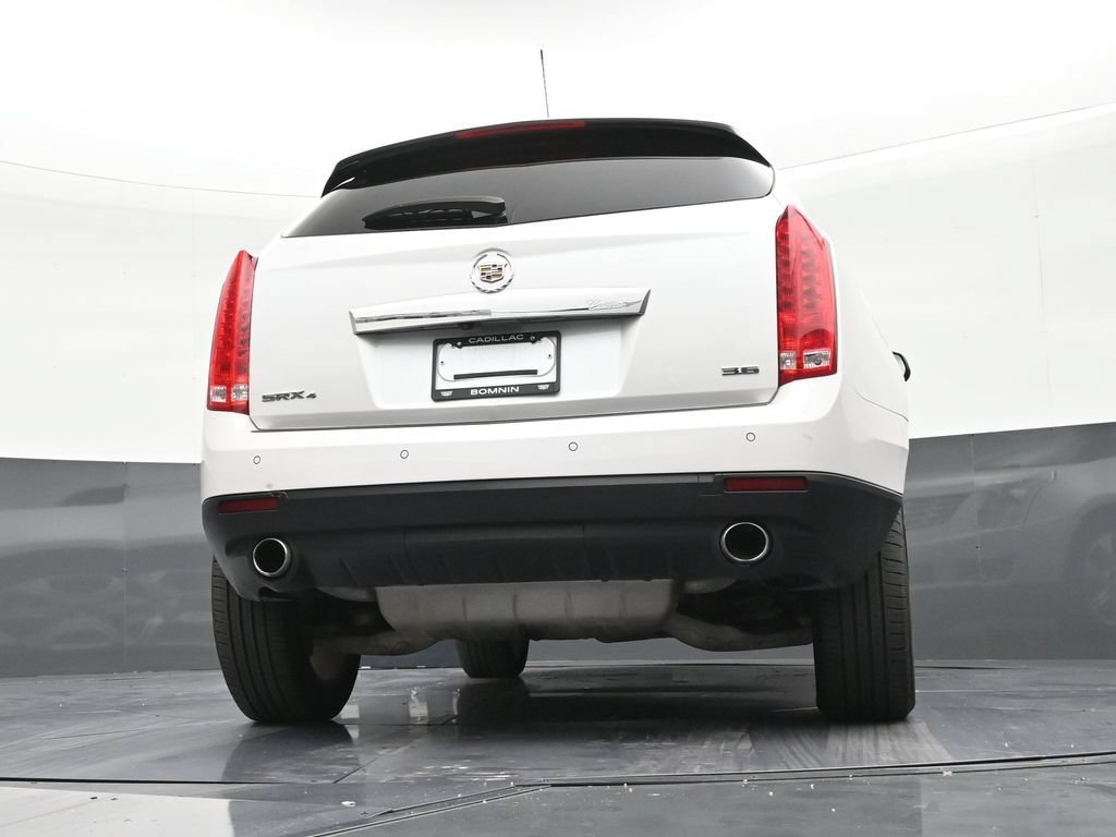 Used 2015 Cadillac SRX Performance w/ Driver Awareness Package AWD/4WD image 24