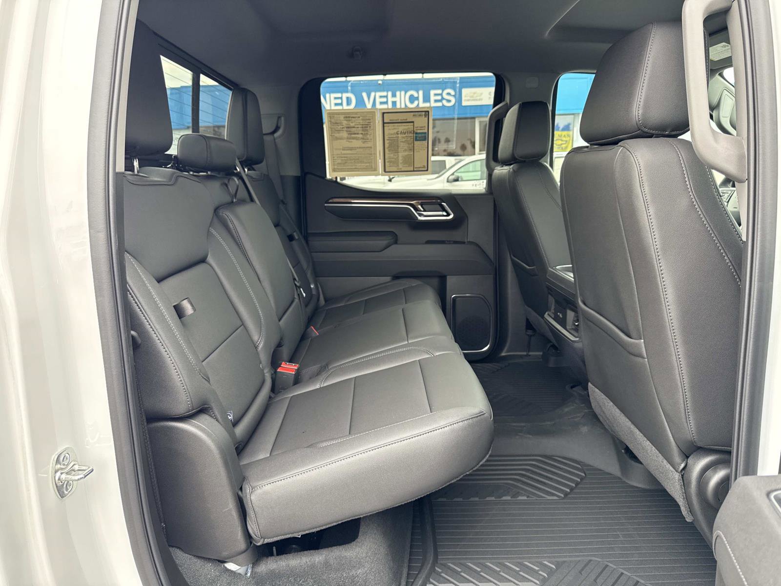 Used 2025 Chevrolet Silverado 1500 LT Trail Boss w/ Convenience Package II image 23