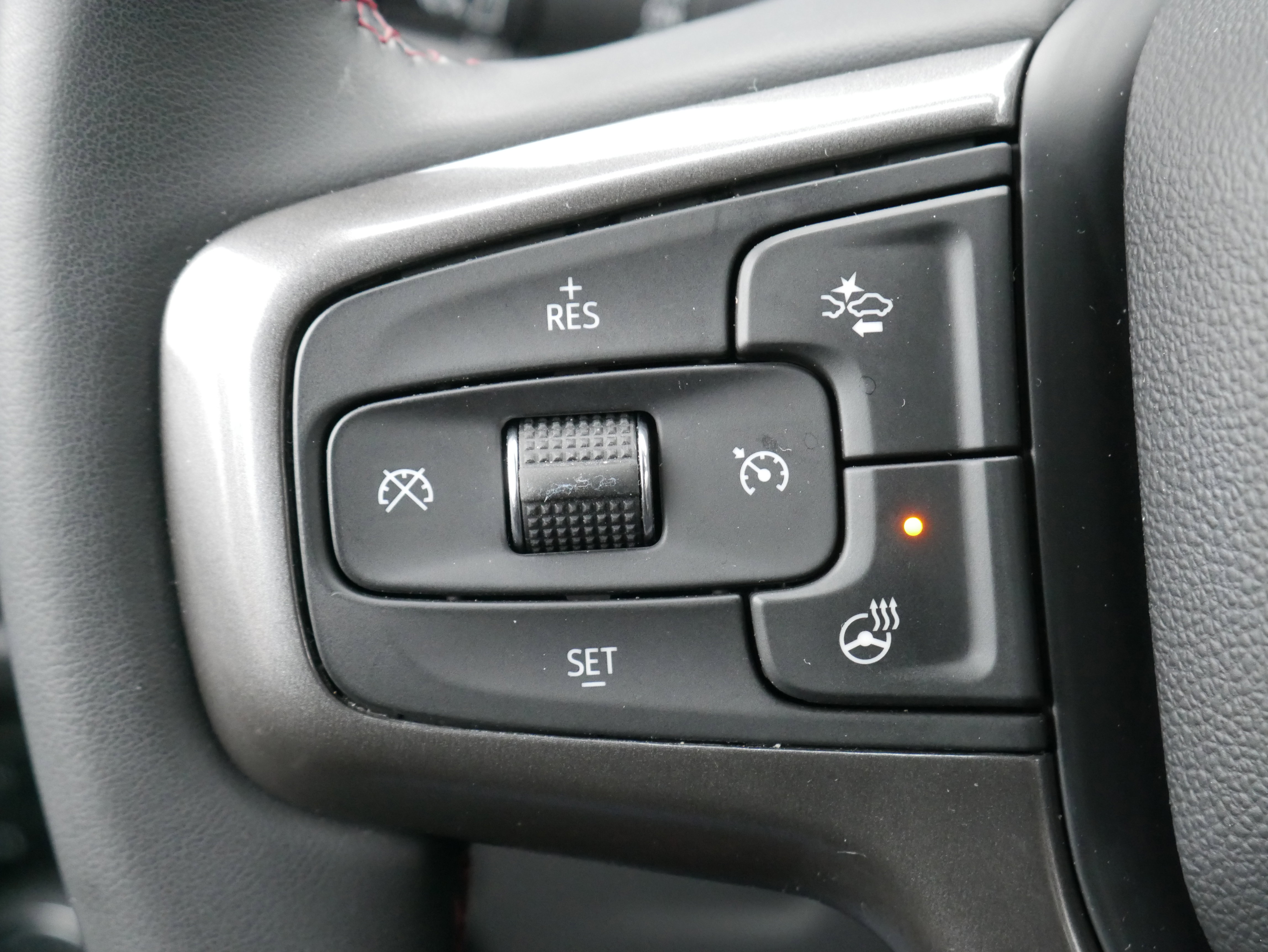 Certified 2023 Chevrolet Suburban RST w/ Luxury Package image 27