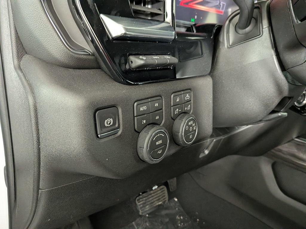 New 2026 Chevrolet Silverado 2500 LTZ w/ LTZ Plus Package AWD/4WD image 17