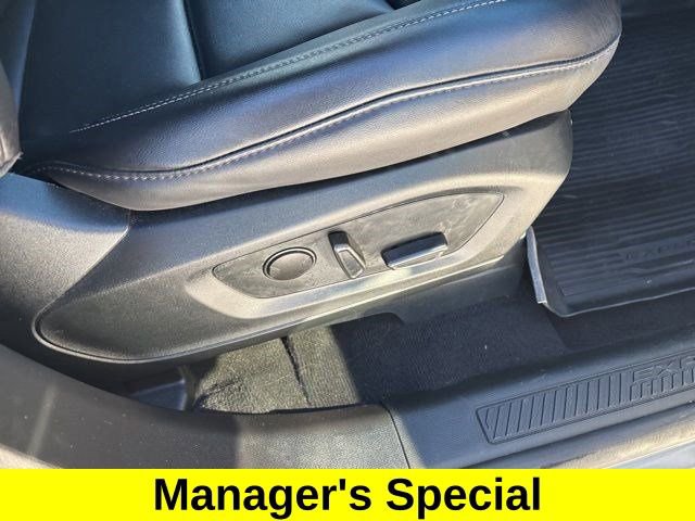 Used 2023 Ford Explorer XLT w/ Equipment Group 202A image 45