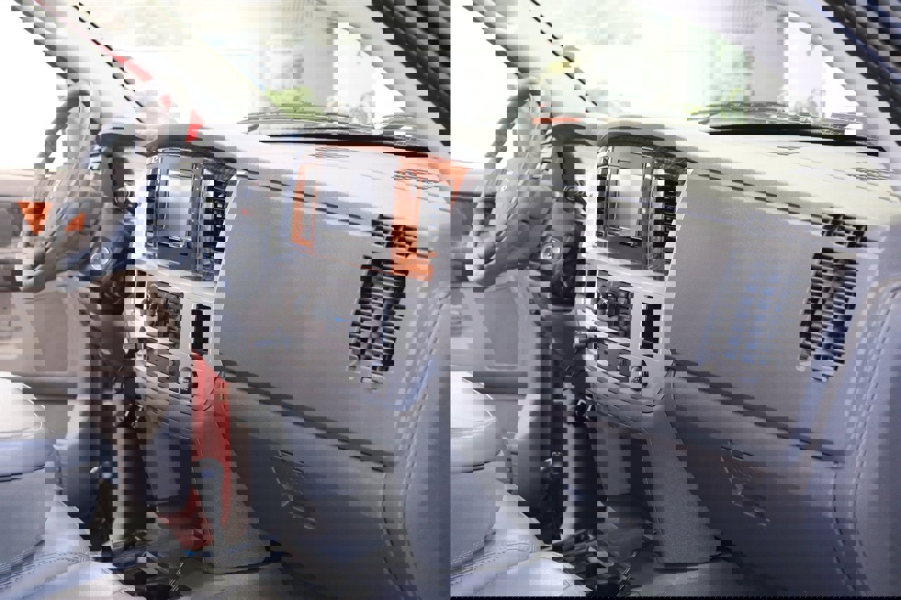 Used 2006 Dodge Ram 2500 Truck Laramie w/ Trailer Tow Group image 86