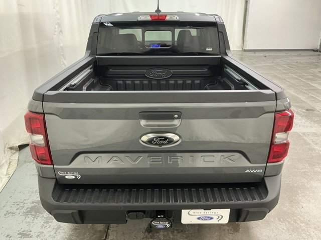 Used 2024 Ford Maverick Lariat w/ Black Appearance Package image 4