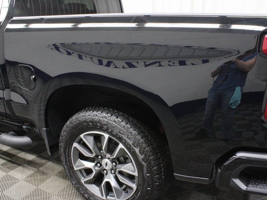 Used 2025 Chevrolet Silverado 1500 RST image 36