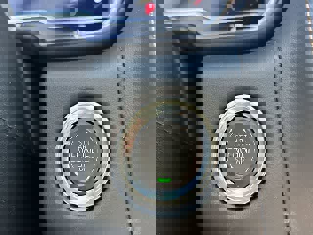 Used 2024 GMC Yukon XL AT4 w/ AT4 Premium Package image 10