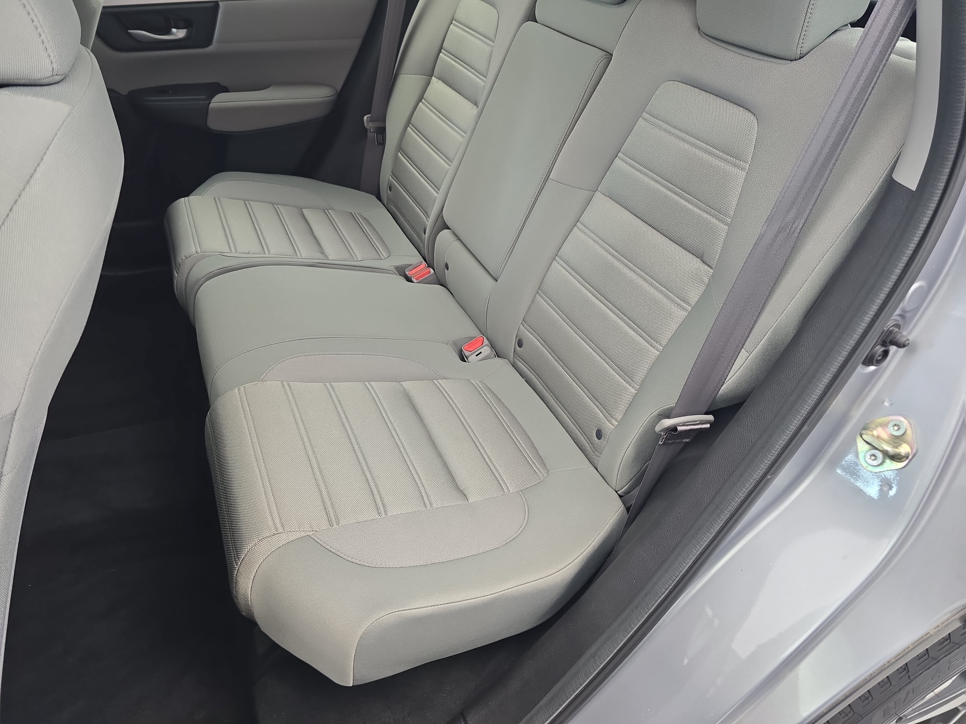 Used 2020 Honda CR-V LX image 13
