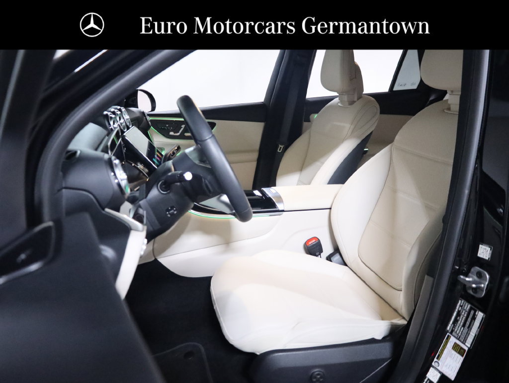 Used 2026 Mercedes-Benz GLC 300 4MATIC image 46