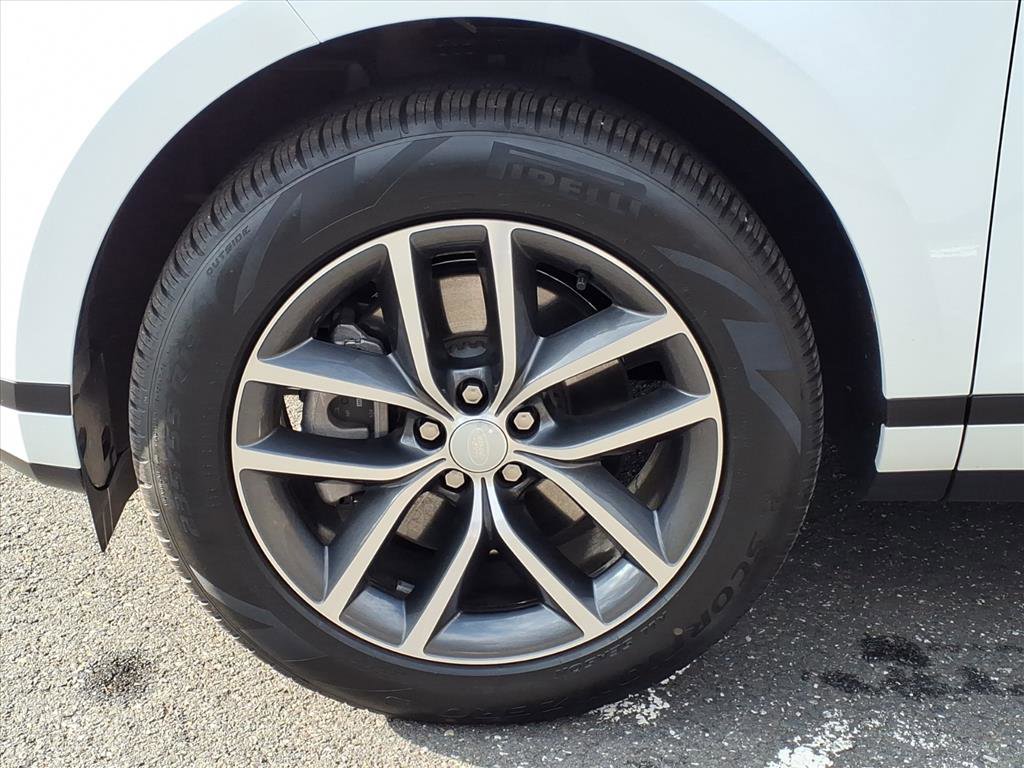 Used 2026 Land Rover Range Rover Evoque S AWD/4WD image 9