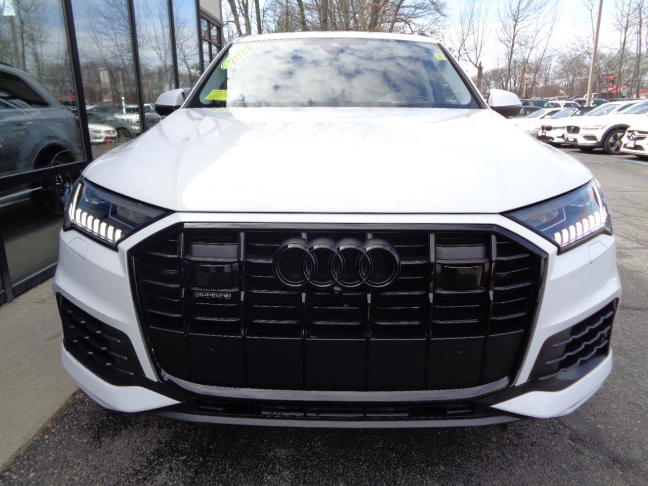 Used 2023 Audi Q7 3.0T Prestige w/ Prestige Package image 2