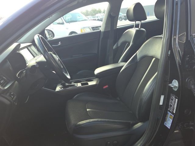 Used 2019 Kia Optima S image 18