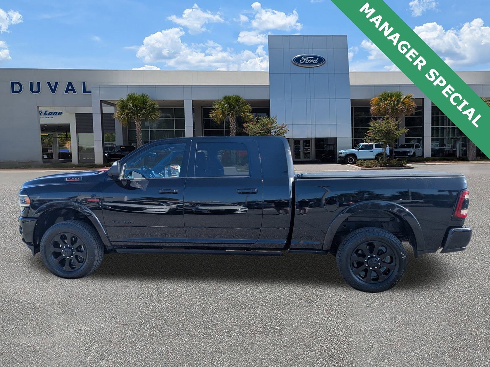 Used 2020 RAM 3500 Laramie image 7