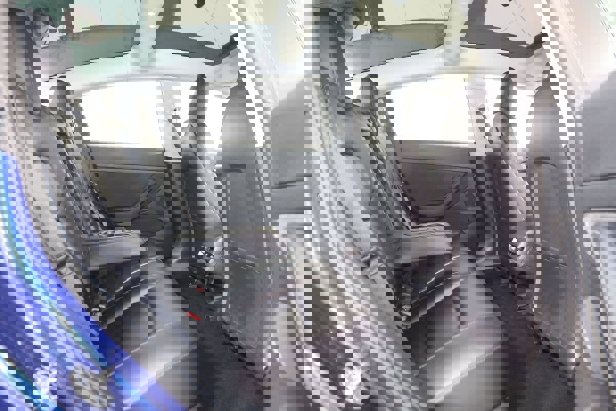 Used 2022 Tesla Model 3 Performance image 15