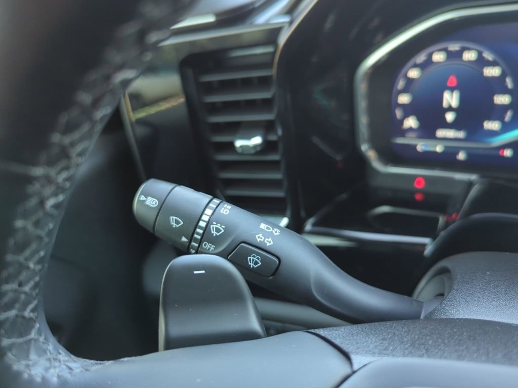 Used 2023 Chevrolet Silverado 1500 LTZ image 25