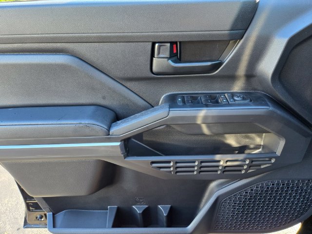 Used 2026 Toyota Tacoma SR5 AWD/4WD image 36