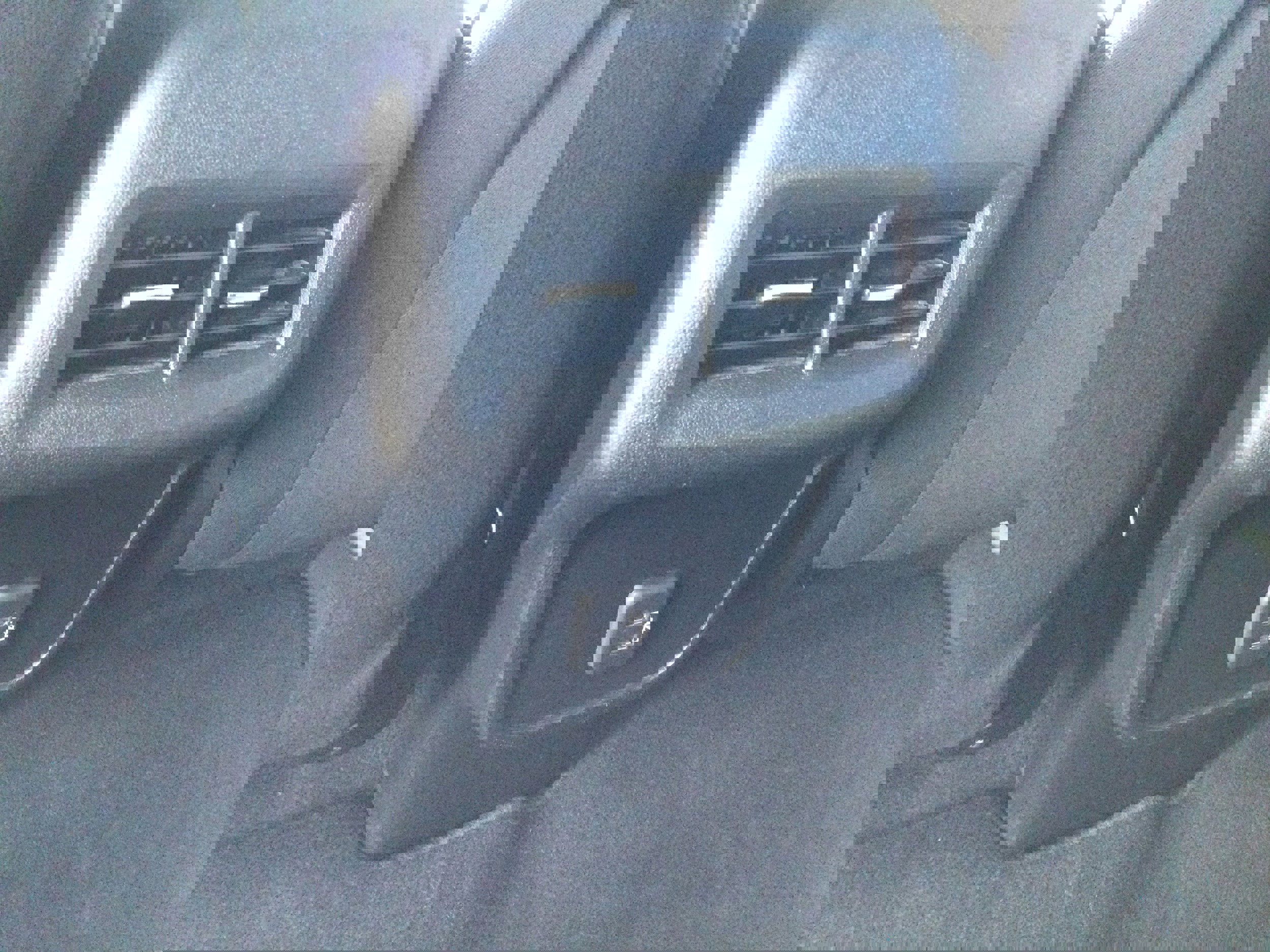 Used 2020 Chevrolet Equinox LT image 12