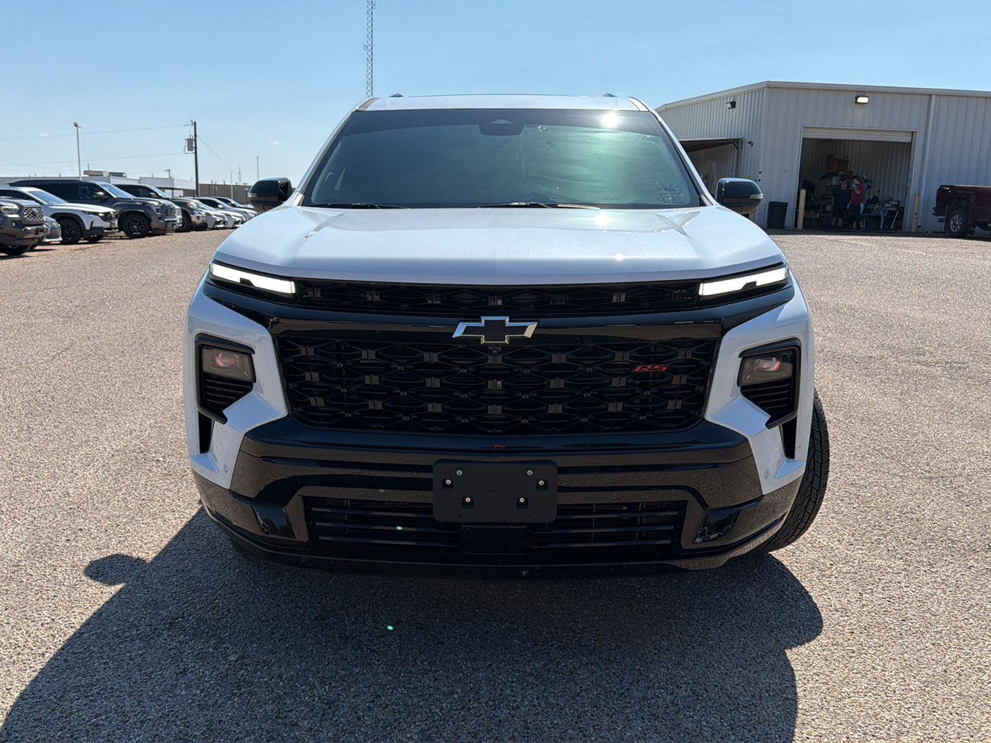 Used 2026 Chevrolet Traverse RS FWD image 2