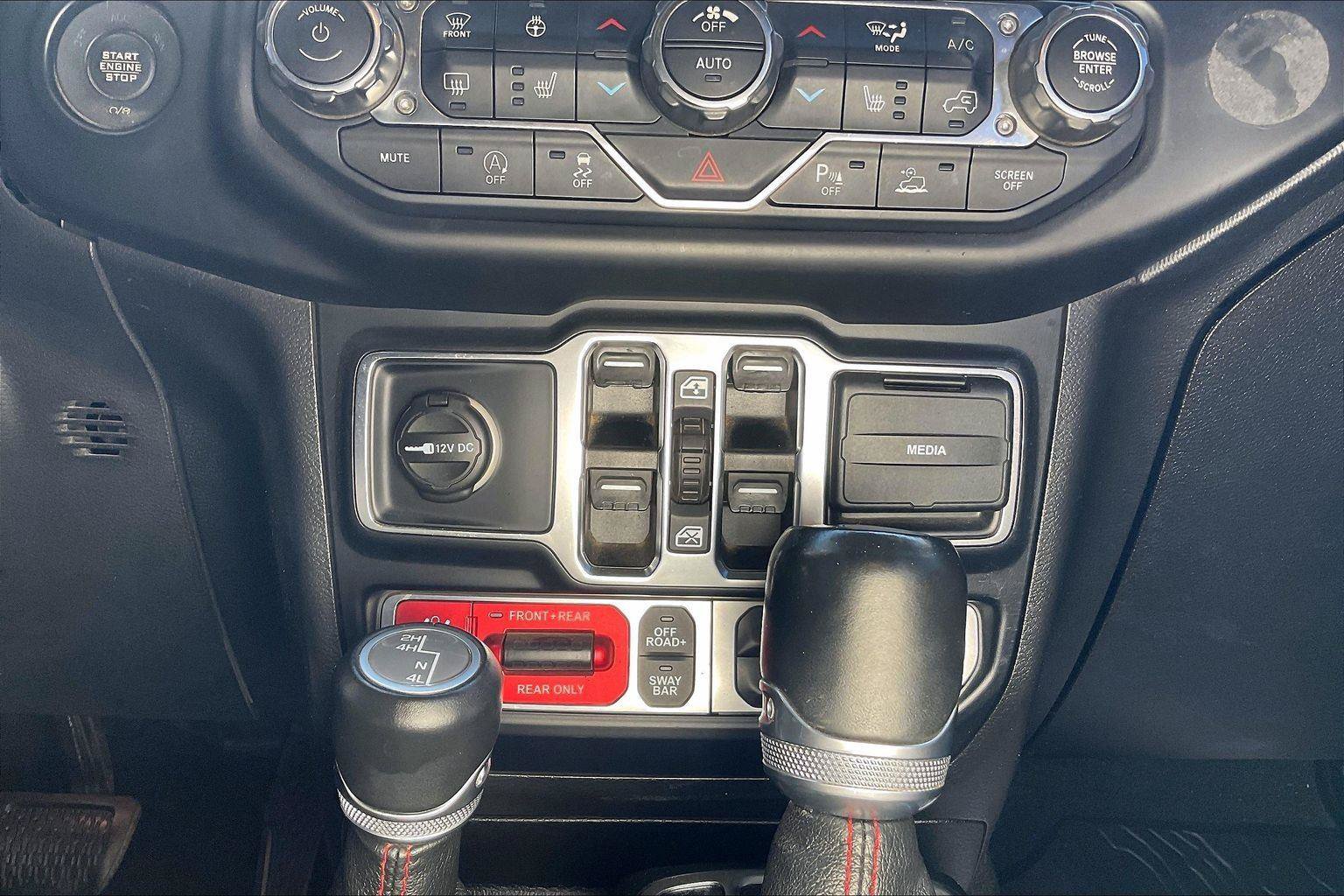 Used 2020 Jeep Gladiator Rubicon AWD/4WD image 31