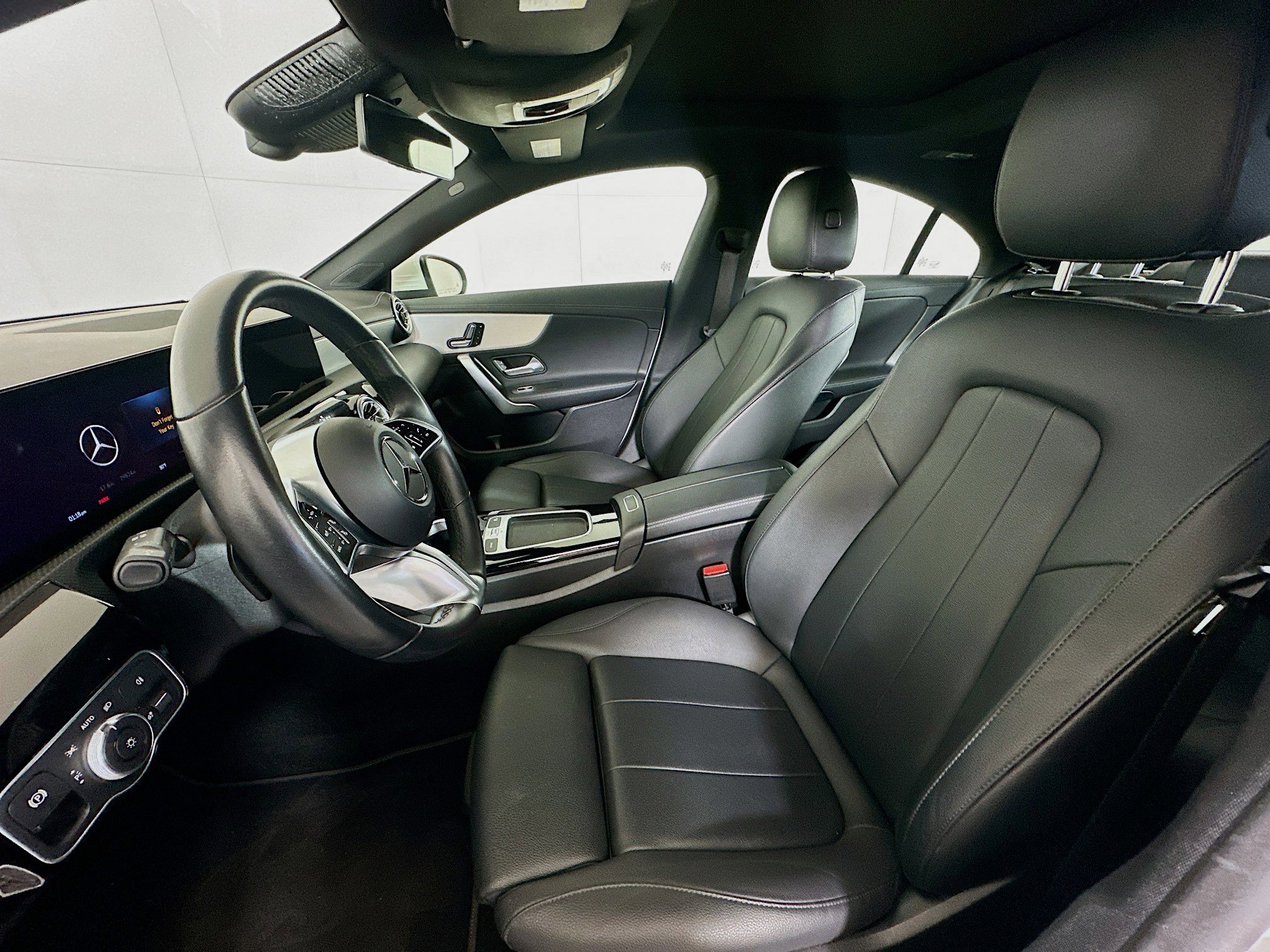 Used 2025 Mercedes-Benz CLA 250 image 13