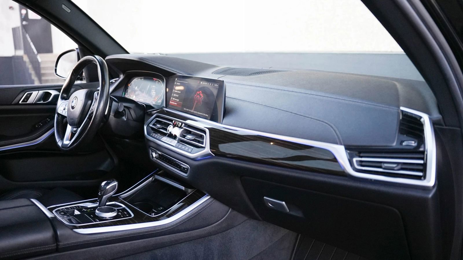 Used 2019 BMW X5 xDrive40i w/ Convenience Package image 28