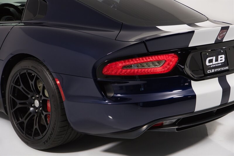 Used 2014 SRT Viper GTS w/ GTS Laguna Interior Package RWD image 38