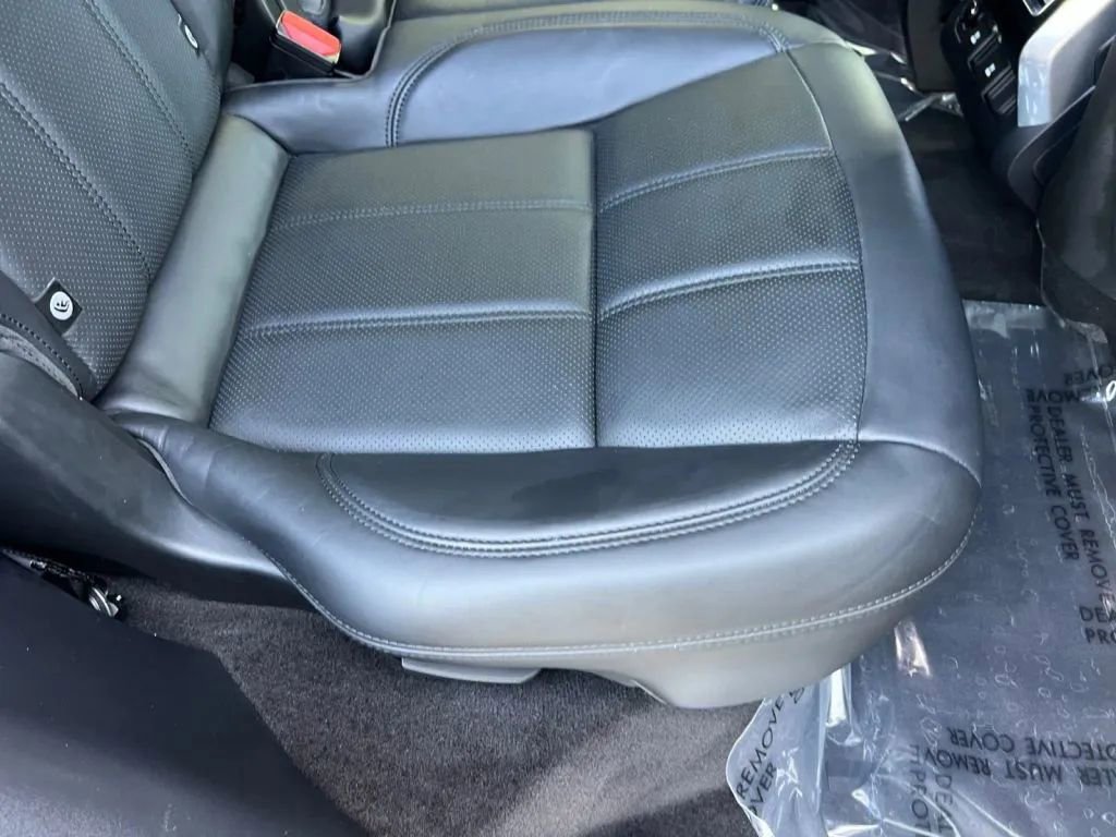 Used 2018 Land Rover Range Rover Sport HSE AWD/4WD image 19