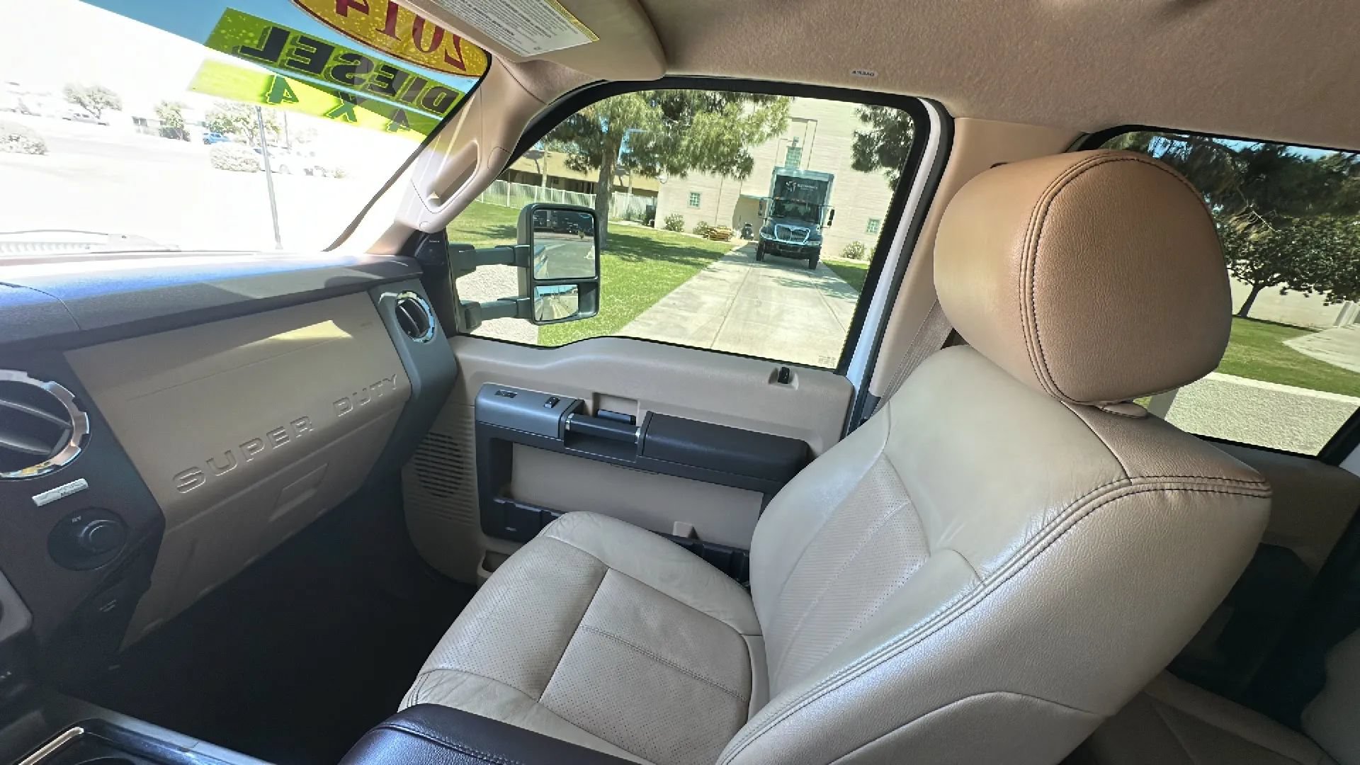 Used 2014 Ford F250 Lariat w/ Lariat Interior Package AWD/4WD image 17