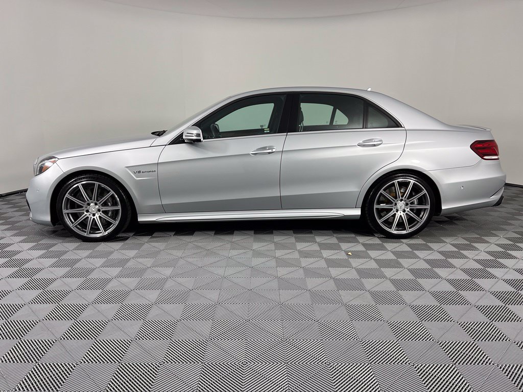 Used 2014 Mercedes-Benz E 63 AMG 4MATIC Sedan image 4