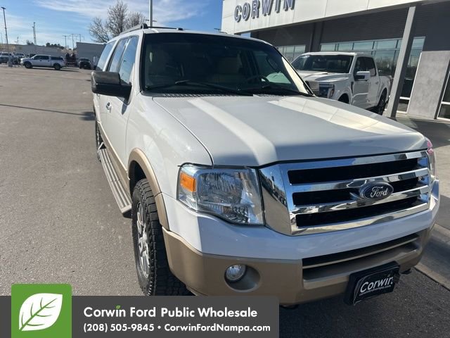 Used 2014 Ford Expedition EL XLT w/ Equipment Group 202A image 3