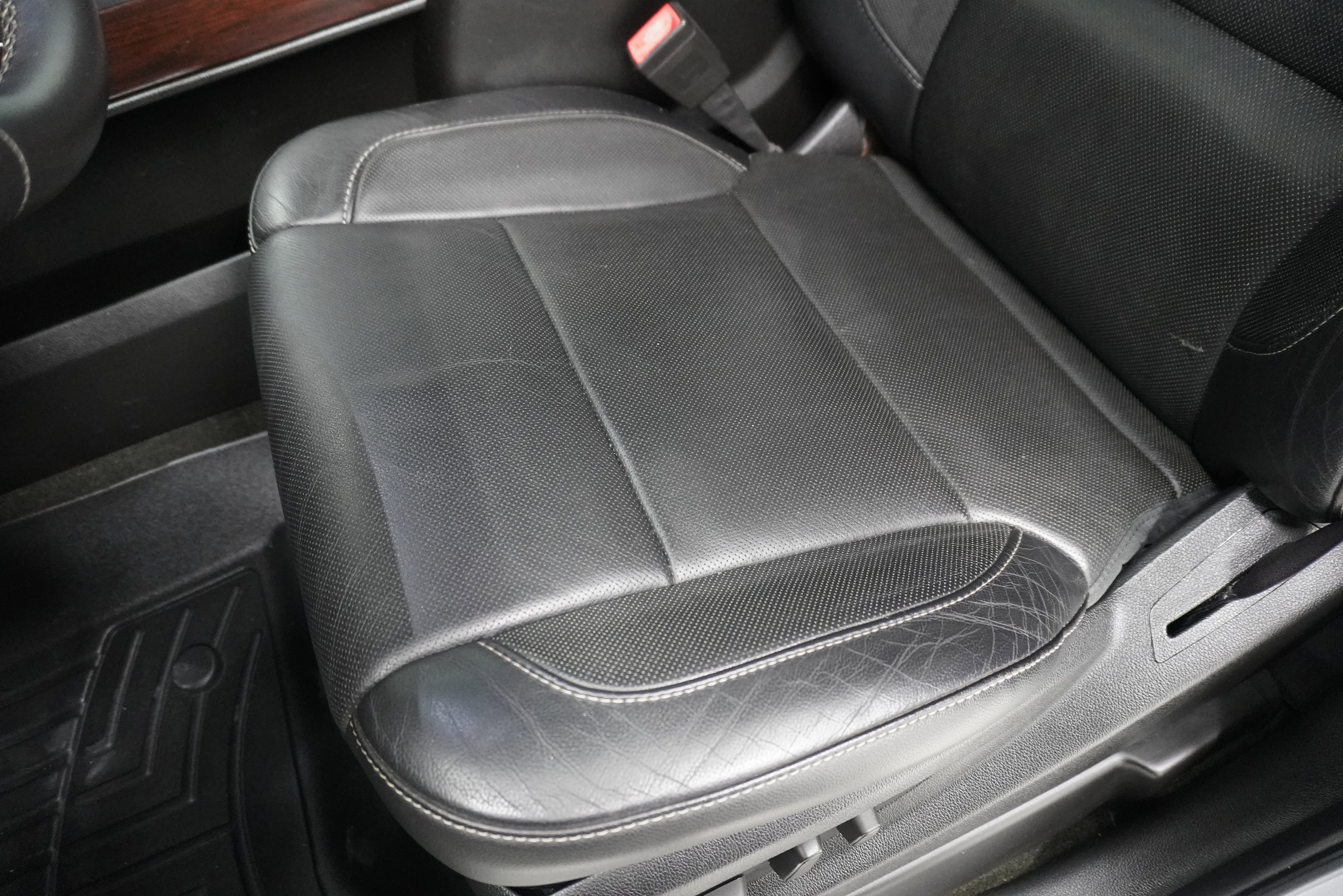 Used 2015 Chevrolet Silverado 3500 LTZ w/ Duramax Plus Package image 11